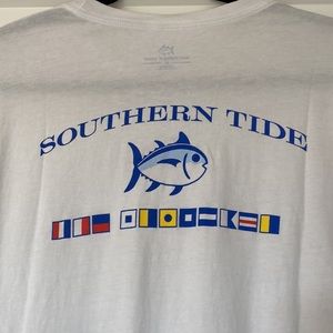 White southern tide long sleeve T-shirt